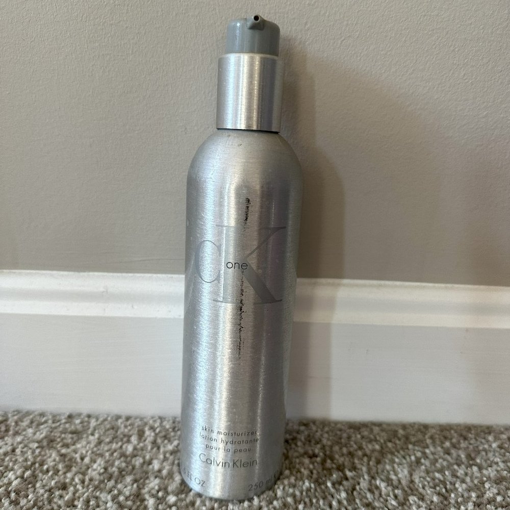NEW Vintage CK One by Calvin Klein Skin Moisturizer 8.5 oz / 250ml
